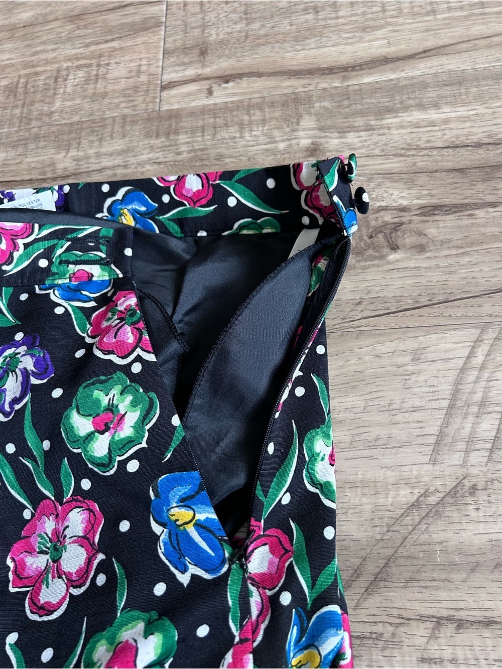 Floral A-Line Maxi Skirt in Black with Multicolor Blooms summer feminine party - Picture 4 of 8